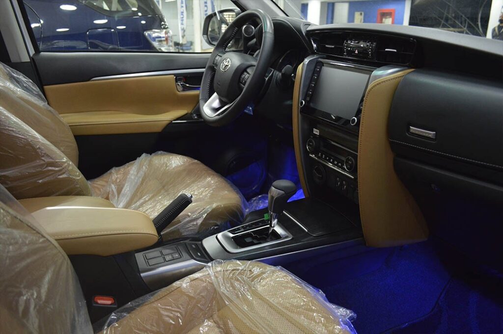 Vehículo usado toyota fortuner vista de copiloto