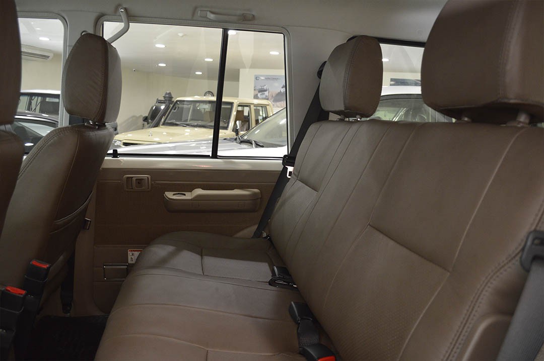 Land Cruiser - 47KM - Imagen 7