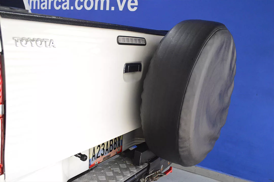 Hilux - 84557KM - Imagen 16